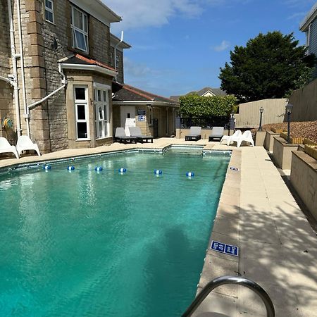 The Q Hotel Shanklin Exterior photo